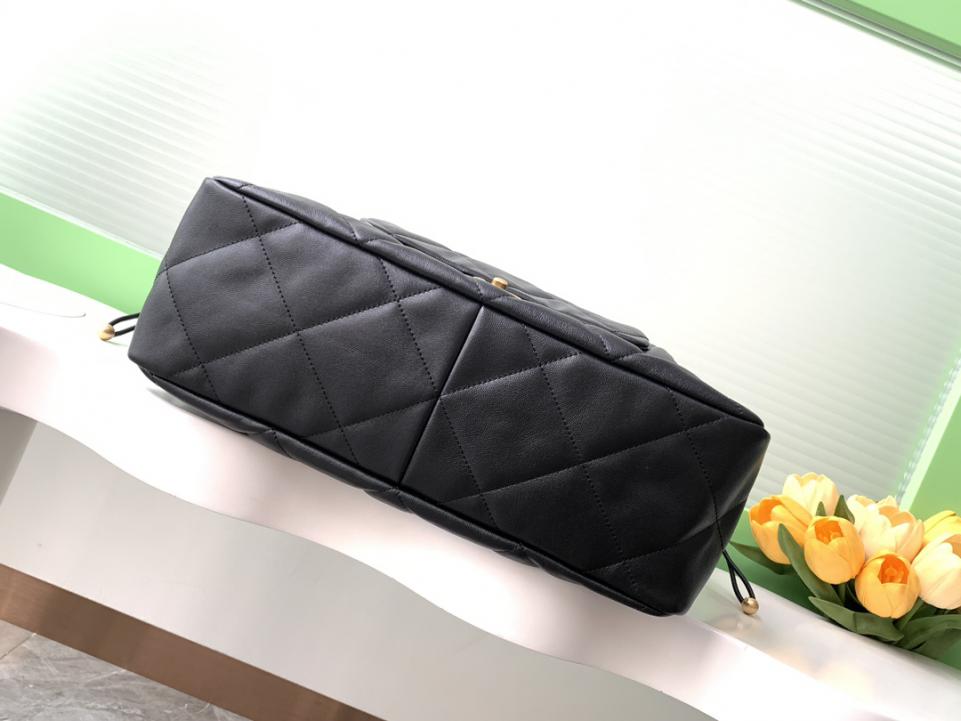 Chanel 25C Ultima borsa tote Borsa hippie stile vintage