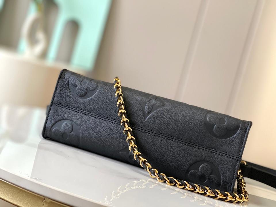 Louis Vuitton OnTheGo East West