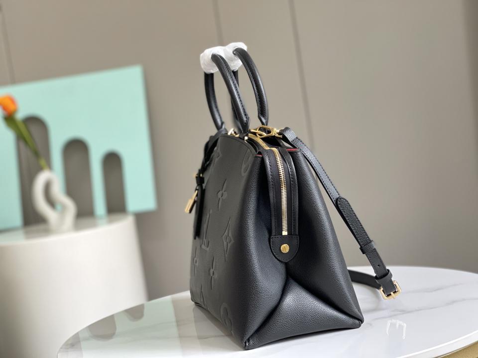 Louis Vuitton  Grand Palais
