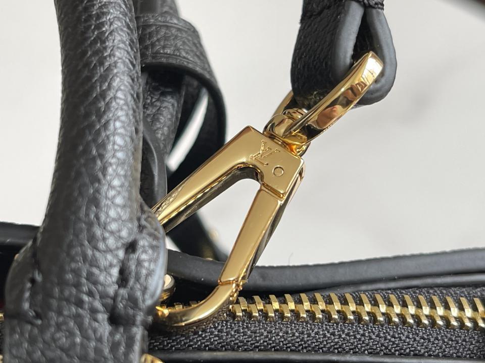 Louis Vuitton  Grand Palais