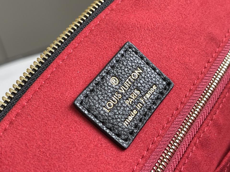 Louis Vuitton  Grand Palais