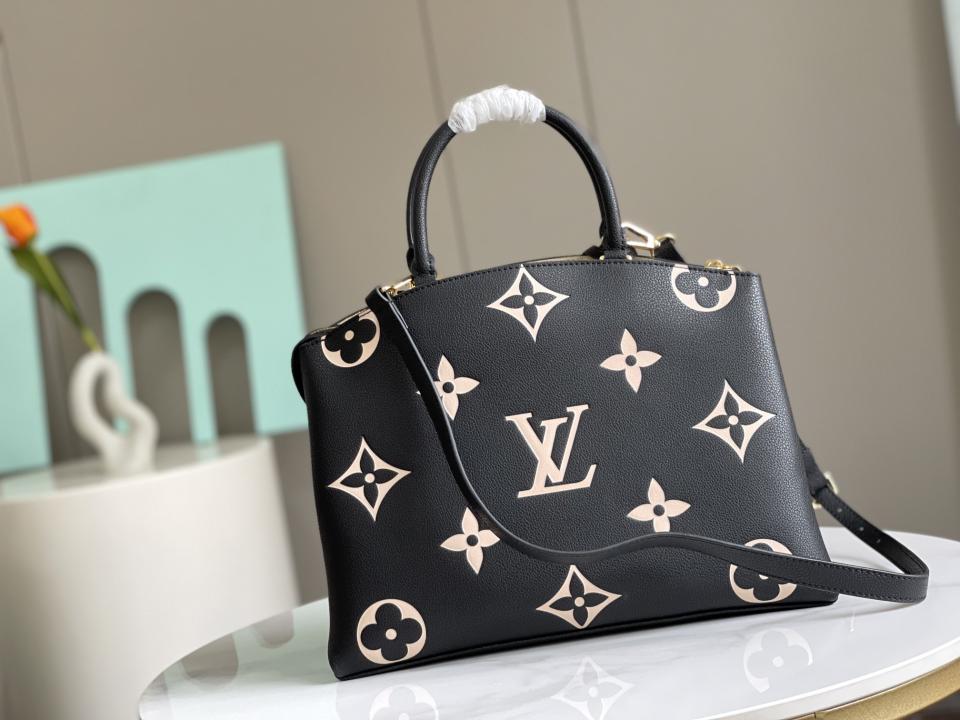 Louis Vuitton Grand Palais
