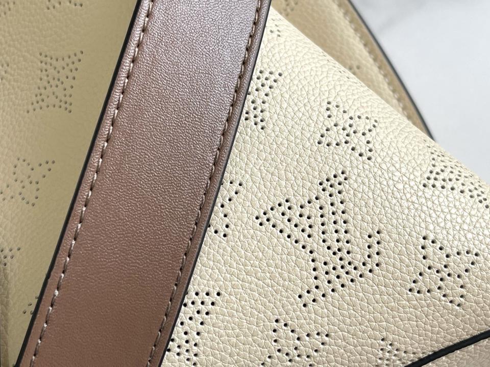 Louis Vuitton  secchiello Vert LagonMuria