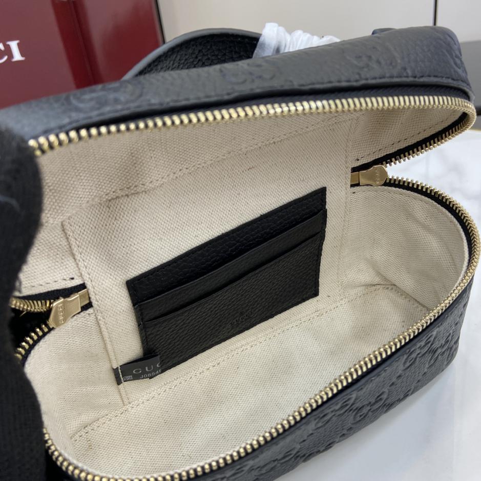 Gucci  Emblem