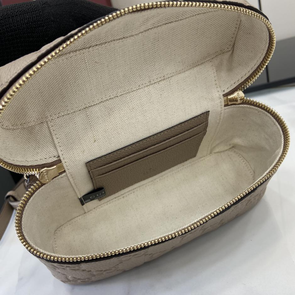Gucci  Emblem