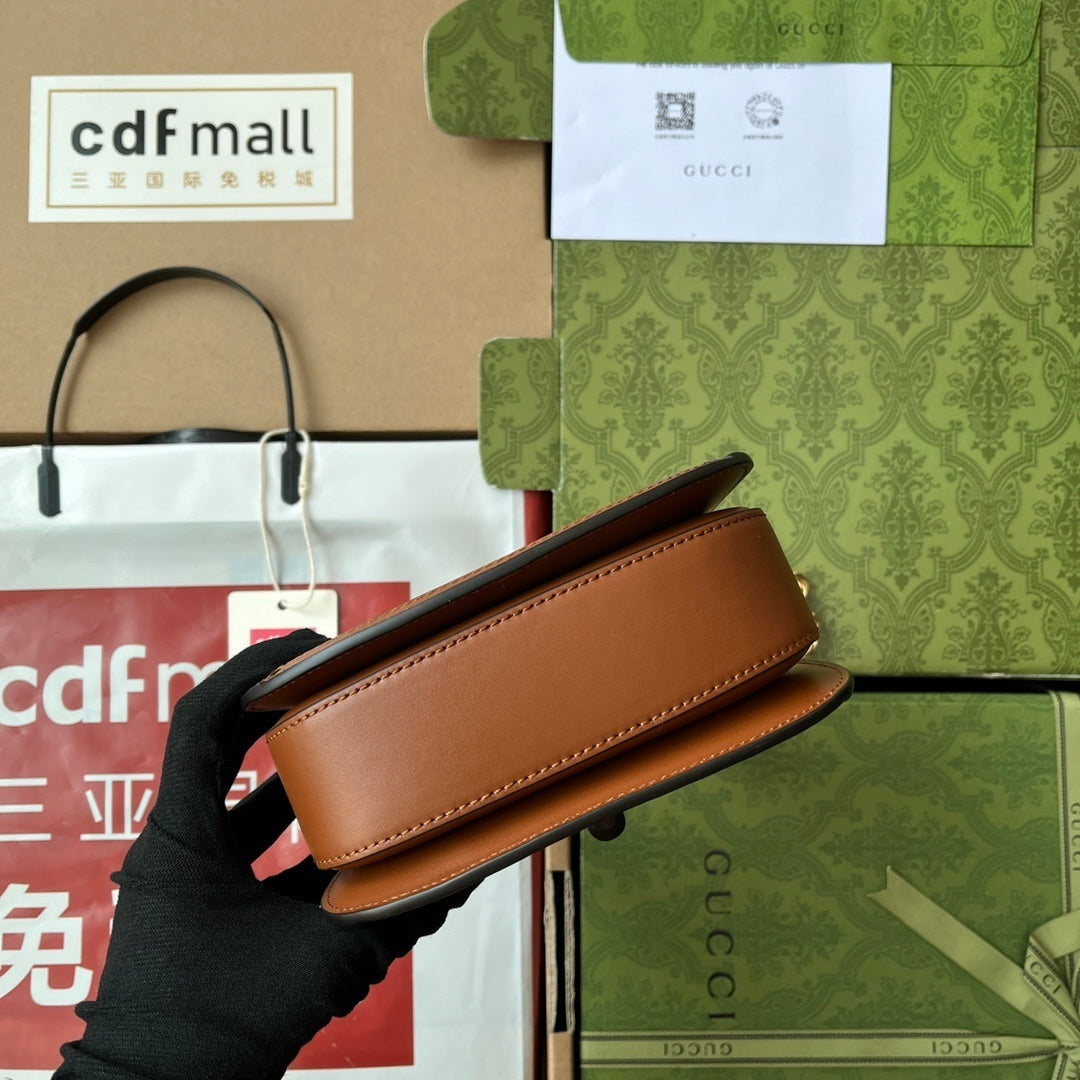 Gucci crossbody bag