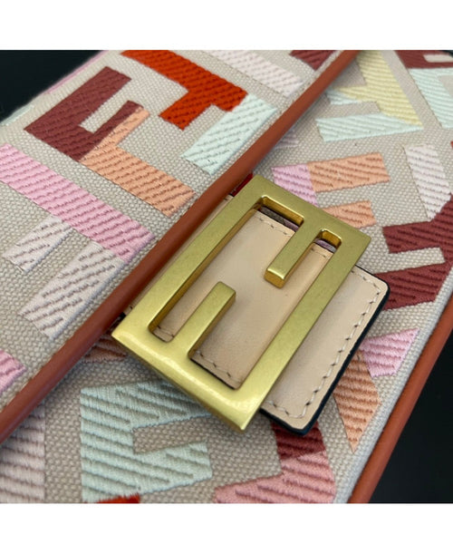 Baguette FENDI