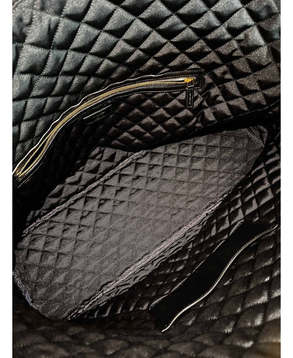 SAINT LAURENT ES GIANT TRAVEL BAG IN QUILTED LEATHER